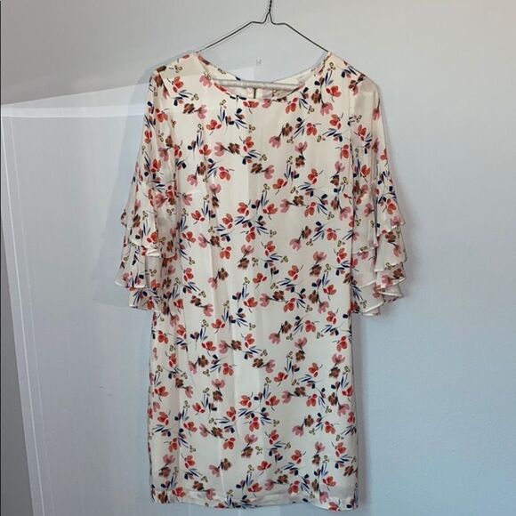 Chelsea & Violet Ruffled Sleeve Floral Dress - Picture 9 of 17